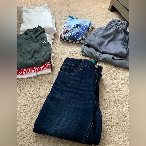 Bundle of shirts and short and jeans - Picture 2 of 2